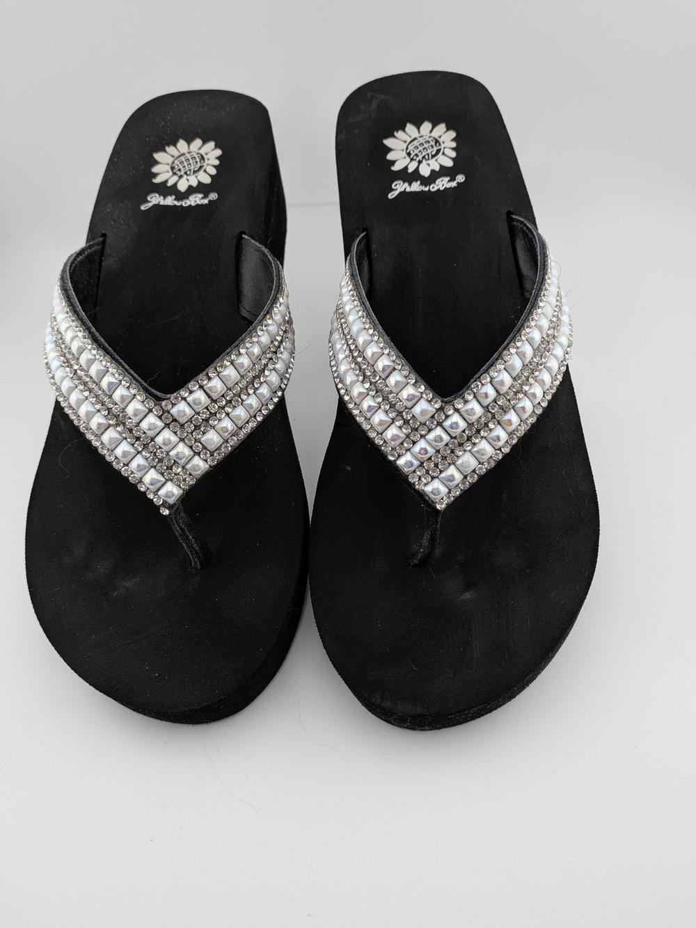 Yellow Box Women's Black Rhinestone V-Strap Sandals